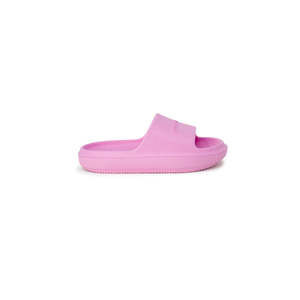 Hinnominate Women Slippers‎